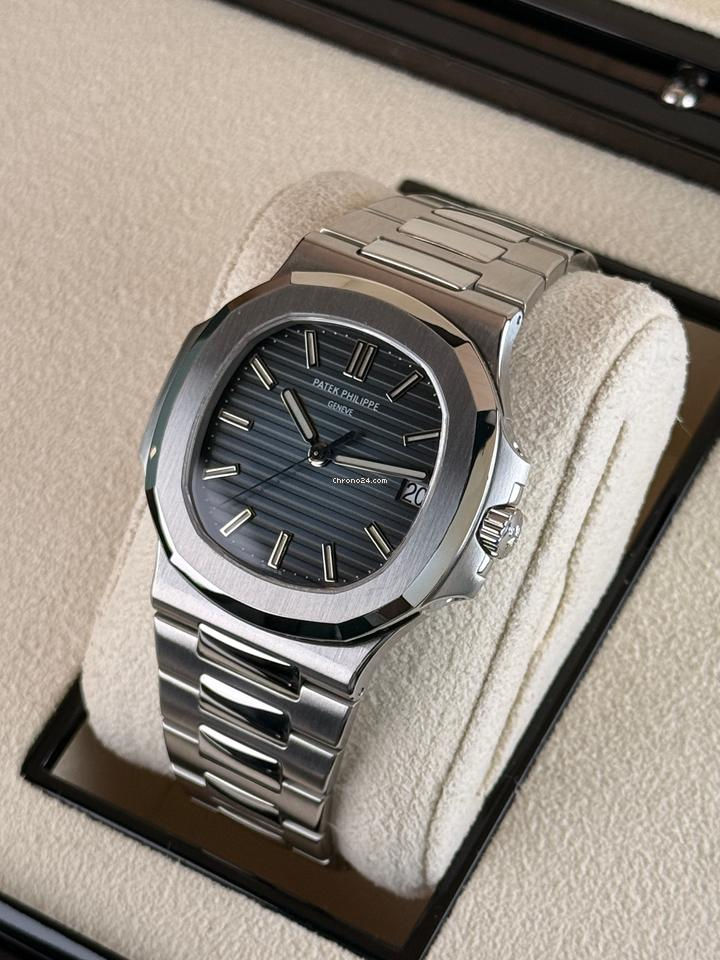 Patek Philippe Nautilus - Image 4