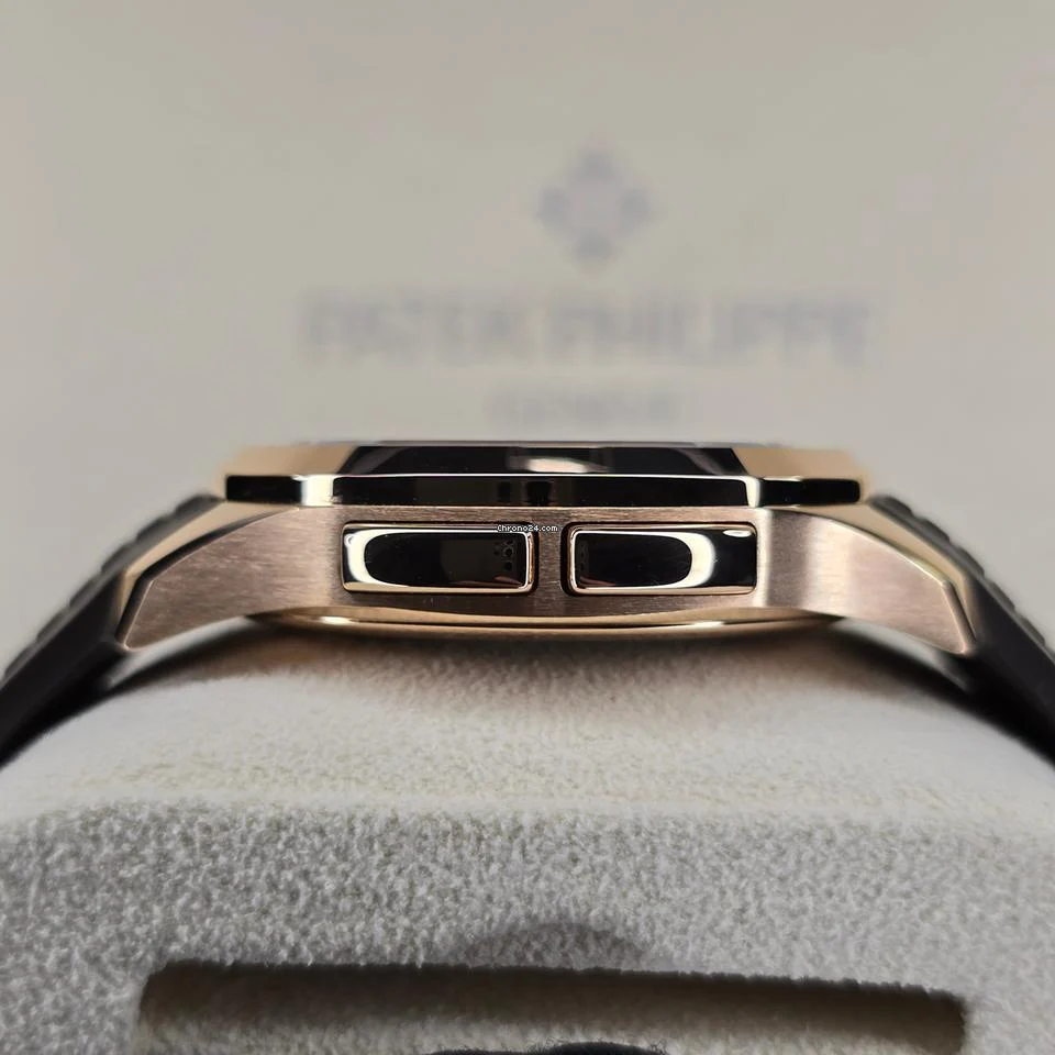 Patek Philippe Aquanaut - Image 8