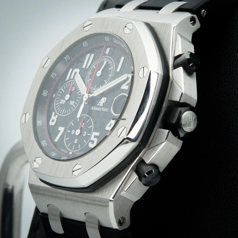 Audemars Piguet Royal Oak Offshore Chronograph - Image 3