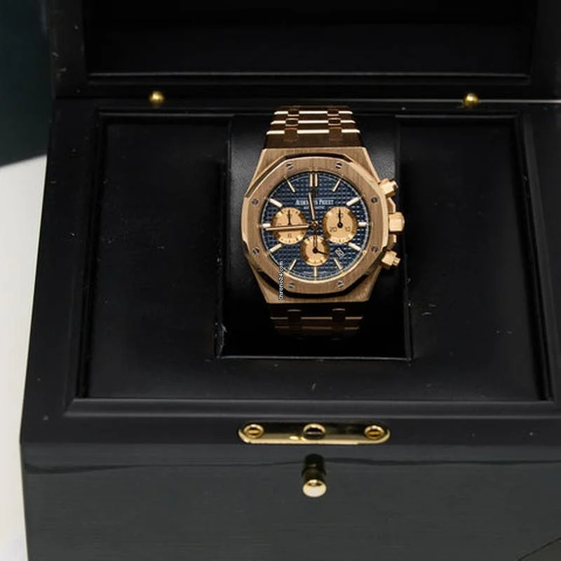 Audemars Piguet Royal Oak Chronograph - Image 4