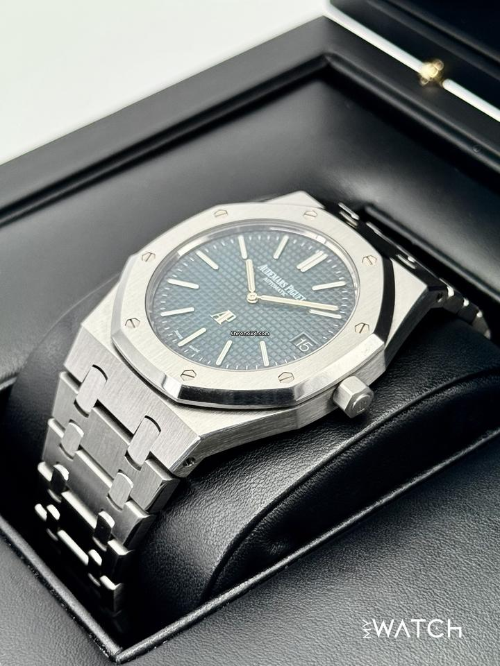 Audemars Piguet Royal Oak Jumbo - Image 4
